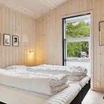 Feriehus Lovely In With Sauna Oksbøl