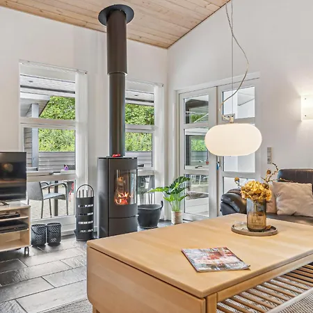 Lovely In With Sauna בית נופש Oksbøl